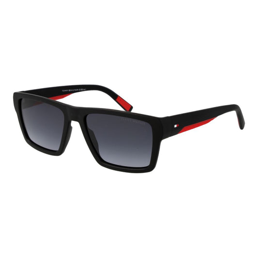 Sunglasses by Tommy Hilfiger for men in polyamide and black presents a enviable silhouette, featuring black coloured frame and full-rim square frame design with gradient category-3-dark-tint lens for a enviable look.