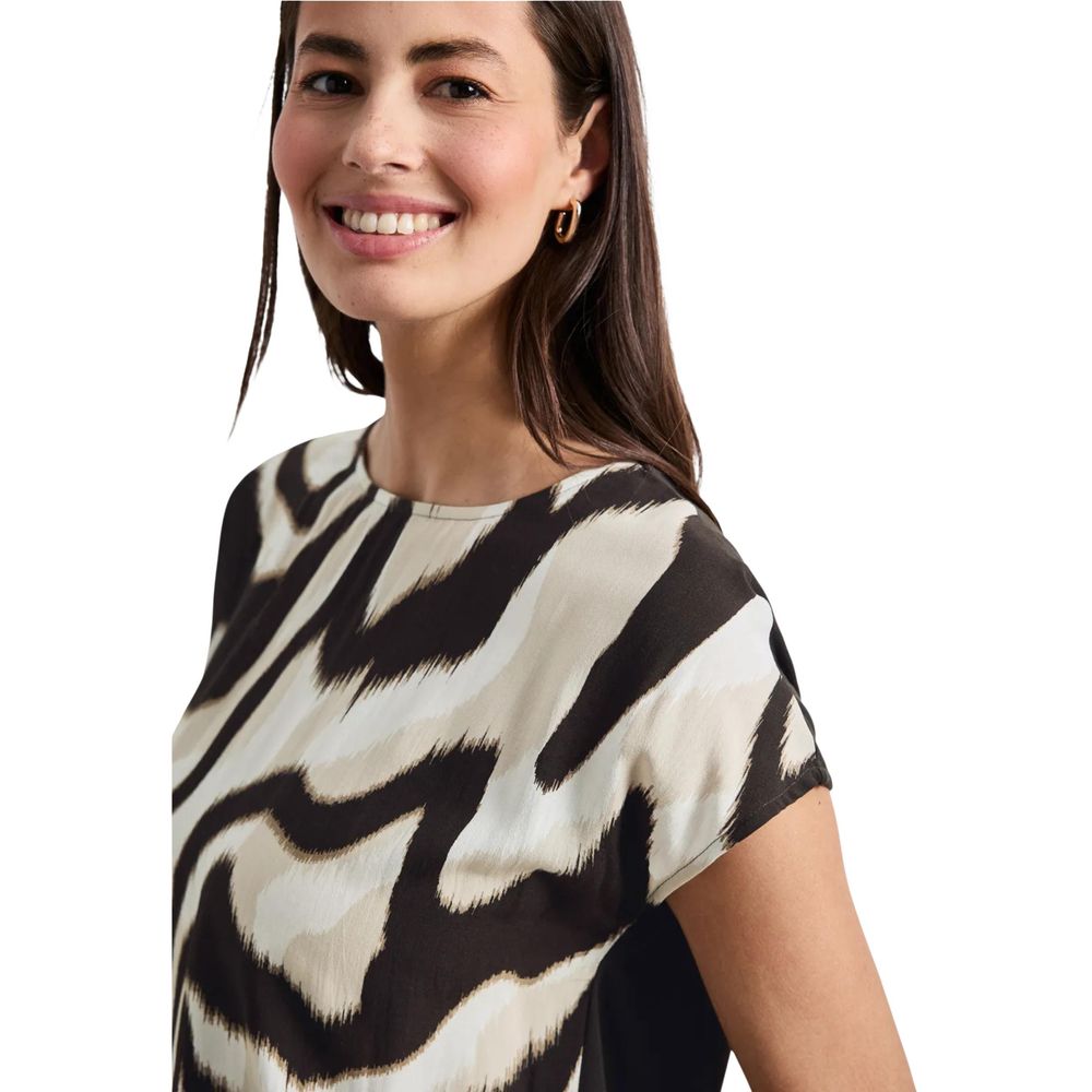 T-Shirt by Street One for women in viscose brown features an on trend silhouette, perfectly showcasing a on trend and for an elevated aesthetic.