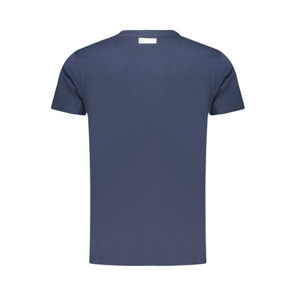 T-Shirt by Bikkembergs for men in cotton blue & print features an on trend silhouette, perfectly showcasing a on trend and for an elevated aesthetic.