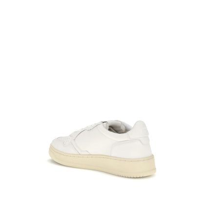 Autry White Calf Leather Bos Taurus Low Top Sneakers