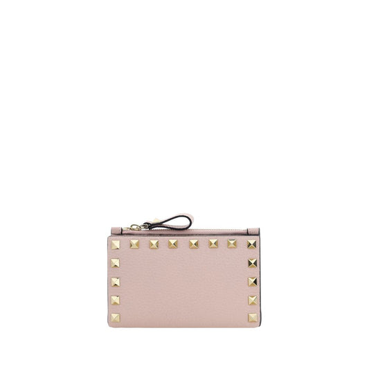 Cardholder Wallet by Valentino Garavani for women in bos taurus calf leather pink showcases a refined silhouette, artfully detailed with the signature style of the Rockstud Bos Taurus Calf Leather Cardholder Wallet and functional card-organization coin-purse.