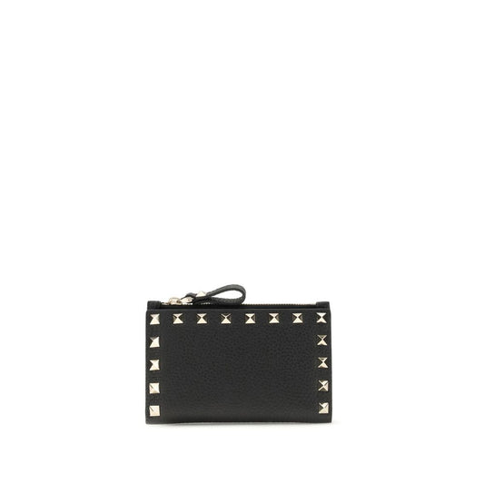 Cardholder Wallet by Valentino Garavani for women in bos taurus calf leather black presents a streamlined silhouette, showcasing the sophisticated design of the Rockstud Bos Taurus Calf Leather Cardholder Wallet collection with functional card-organization coin-purse.