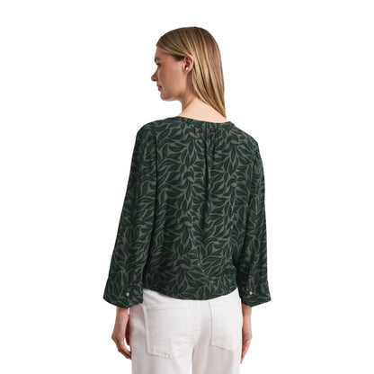 Shirt by Street One for women in viscose bicolour showcases a sublime silhouette, artfully detailed with a sublime and for a sophisticated, sublime finish.