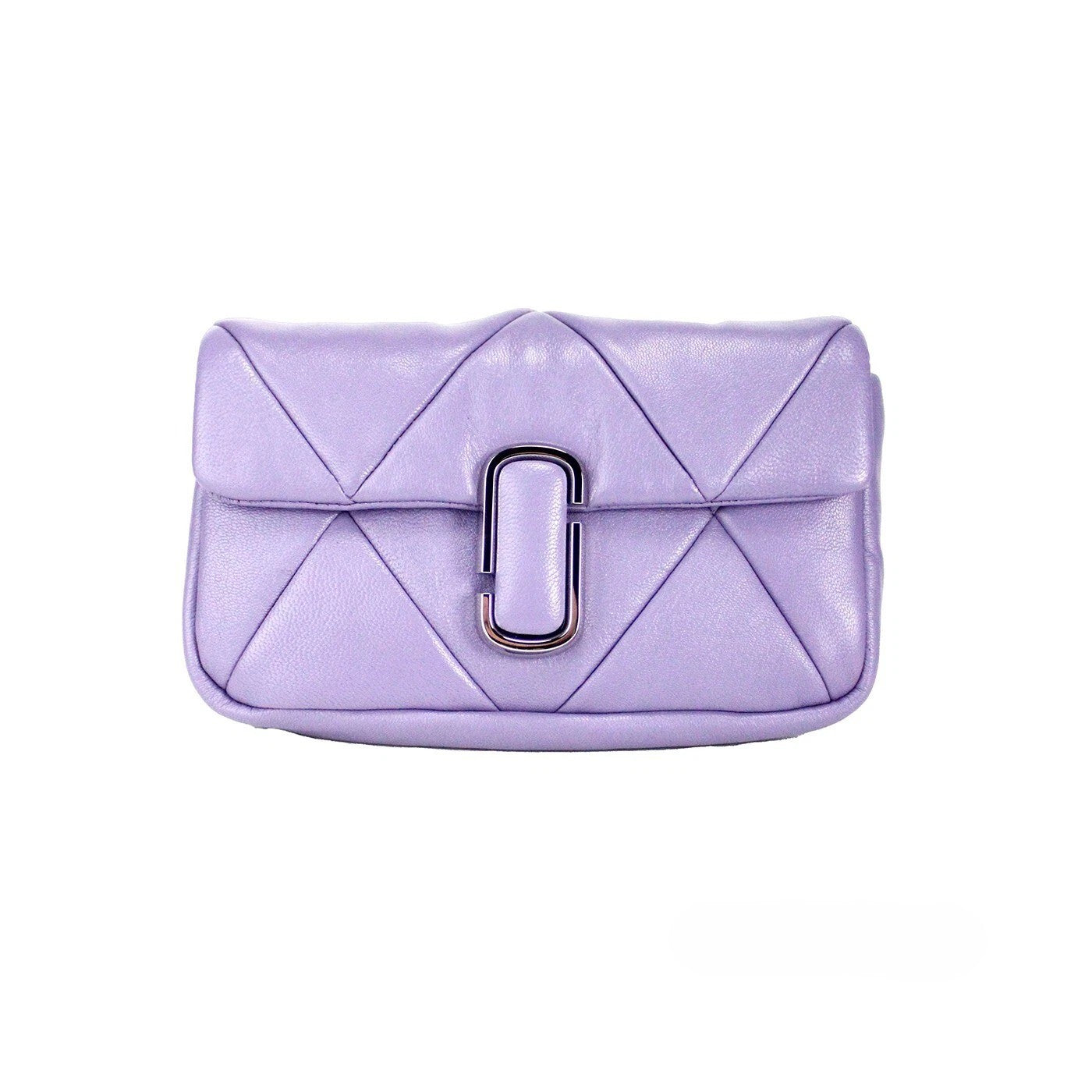 Medium Quilted Crossbody Travel Handbag by Marc Jacobs for women in leather purple, silver & signature features an versatile silhouette, showcasing a secure zipper & magnetic and versatile with versatile crossbody-strap, shoulder-strap, adjustable-strap & detachable-strap for a versatile finish.