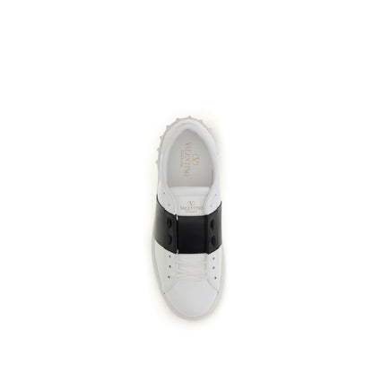 Valentino Garavani Black And White Calf Leather Bos Taurus Low Top Sneakers