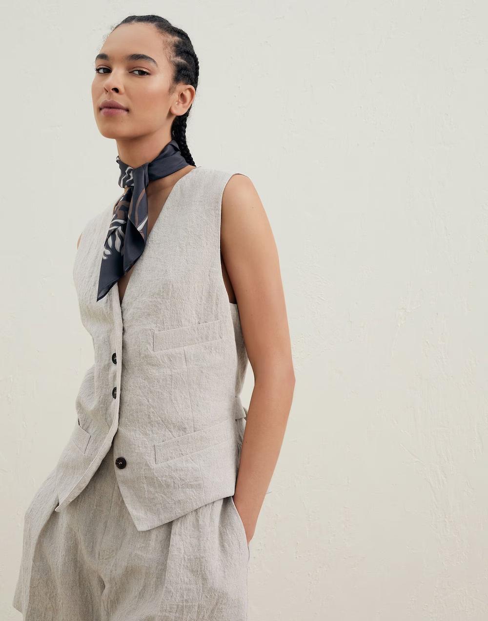 Brunello Cucinelli Beige Linen Sleeveless Jacket