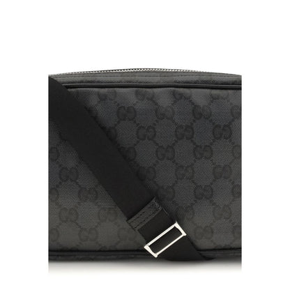 Mini Shoulder Bag by Gucci for men in raffia & leather black presents a statuesque silhouette, showcasing a secure zipper and statuesque cardholder with versatile shoulder-strap & adjustable-strap for a sophisticated look.