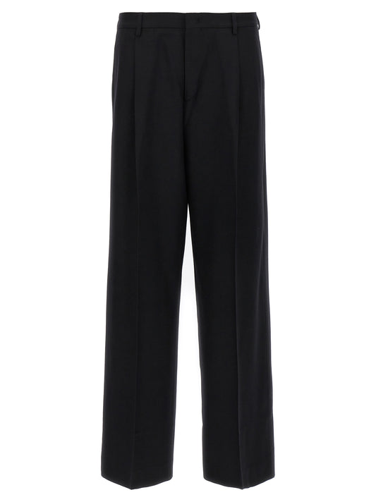 Trousers by CELLAR DOOR for women in virgin wool black features an sartorial silhouette, showcasing a precise and long with a sartorial for a refined look.