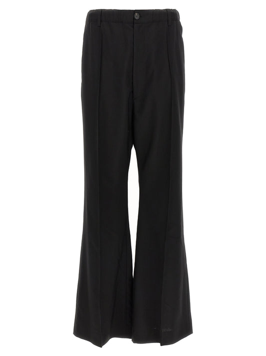Trousers by Marni for men in virgin wool black presents a smart silhouette, meticulously detailed with a smart wide, a smart long, and a smart high rise.