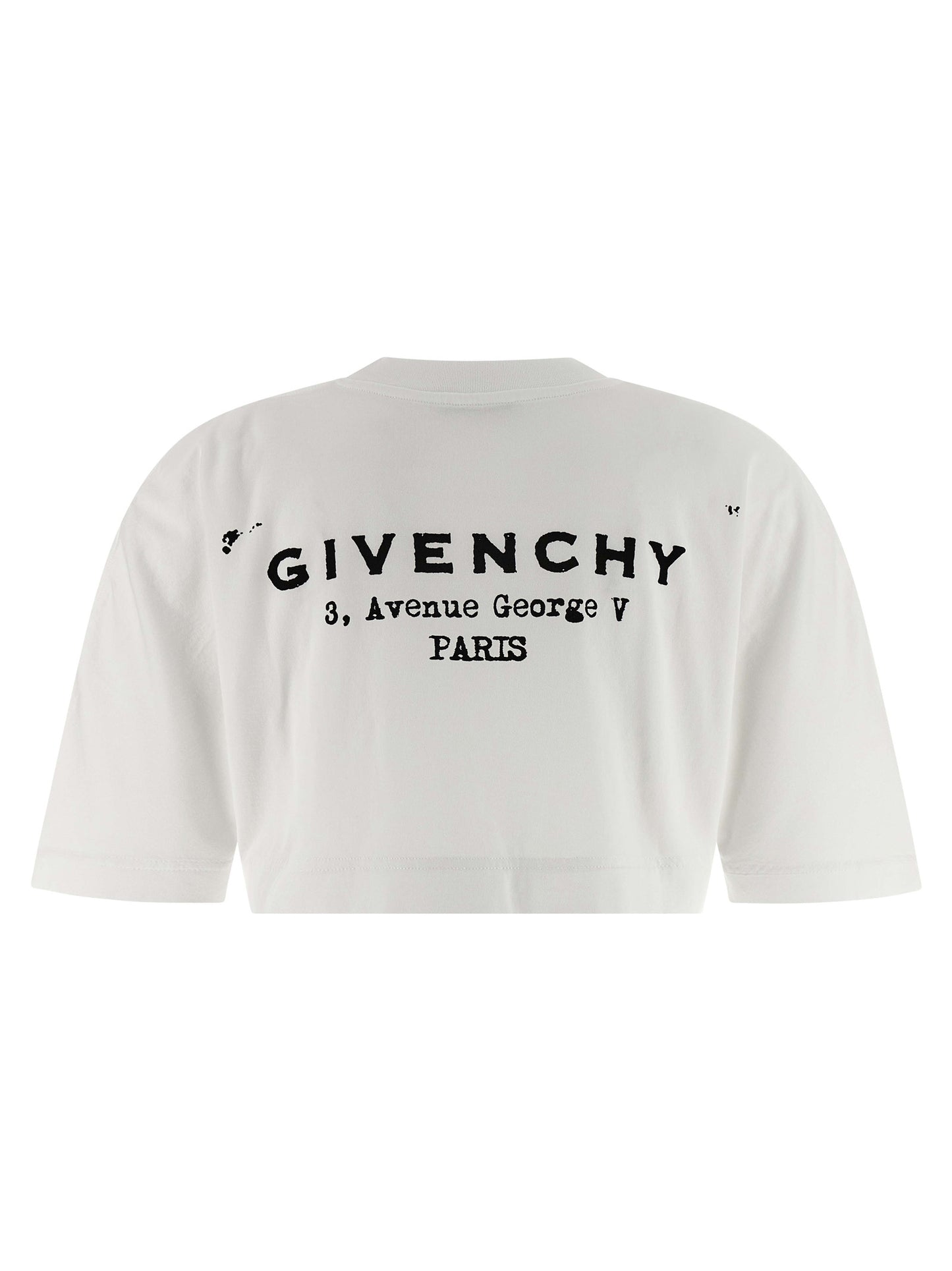 T-Shirt by Givenchy for women in cotton white & print features an edgy silhouette, meticulously detailed with a sophisticated and for a truly edgy finish.