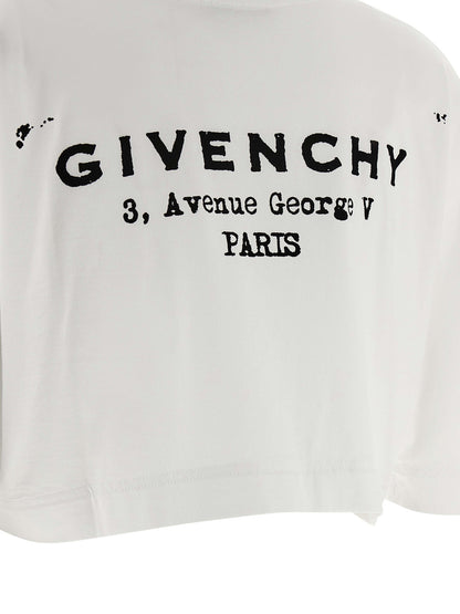 T-Shirt by Givenchy for women in cotton white & print features a plush silhouette, showcasing a sophisticated and for a truly plush finish.