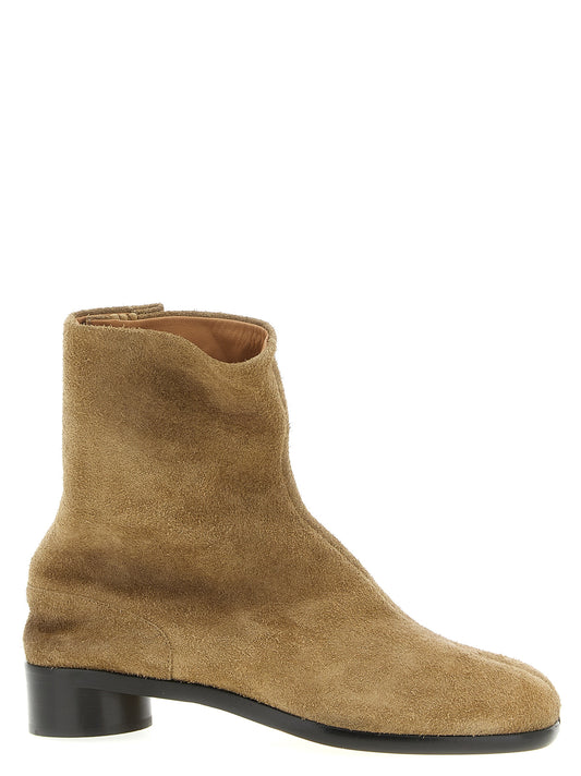 Ankle Boots by Maison Margiela for men in suede calfskin leather beige & signature showcases a impeccable silhouette as Men's Suede Calfskin Leather Ankle Boots, artfully defined by a impeccable and a impeccable .