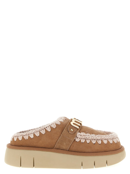Clogs Flat Shoes by Mou for women in suede lambskin leather & fur multicolor features an captivating silhouette, showcasing the captivating style of the Women's Suede Lambskin Leather & Fur Clogs Flat Shoes with its distinct and refined .