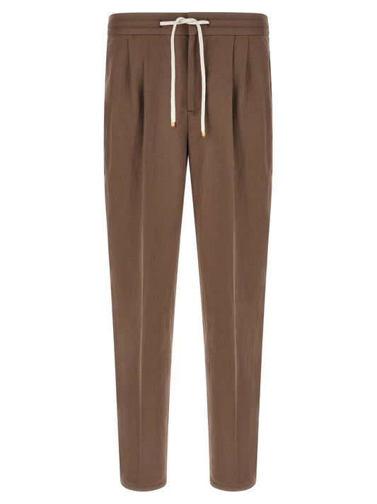 Casual Pants by Brunello Cucinelli for men in linen & cotton brown features a refined silhouette with a refined straight-leg, defined by a and a refined long for a refined finish.