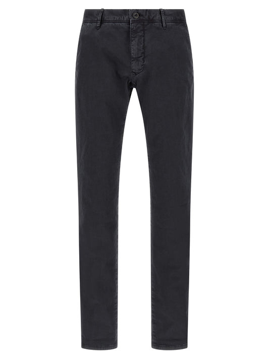 Casual Pants by Incotex for men in stretch cotton dark-blue features an refined tailoring silhouette, showcasing a premium straight-leg with a low rise and long cut for a refined tailoring look.