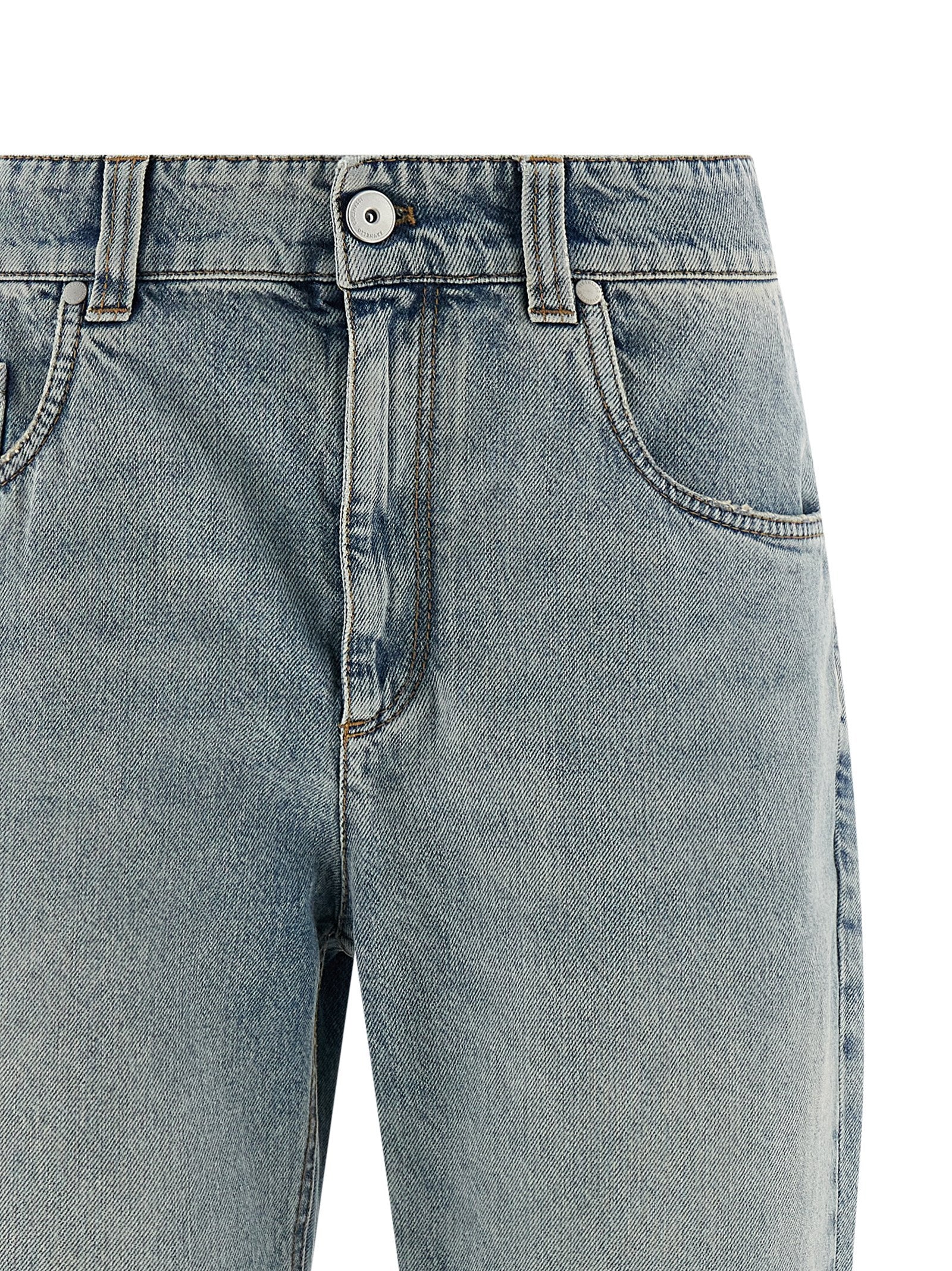 Jeans by Brunello Cucinelli for women in cotton denim light-blue features a refined silhouette with a refined straight-leg & relaxed-fit, defined by a high rise and a refined long for a refined finish.
