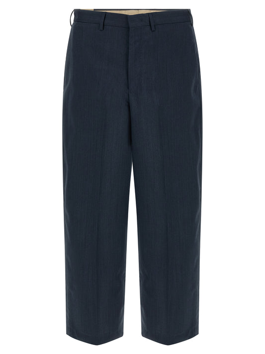 Trousers by PT Torino for men in virgin wool blue presents a perennial silhouette, meticulously tailored with a straight-leg cut, long finish, and an elegant .