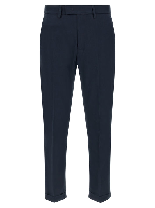 Chinos Pants by Department 5 for men in cotton blue features a modern silhouette, showcasing a modern straight-leg & regular-fit with a long and for a refined finish.