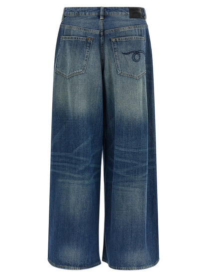 Jeans by R13 for women in denim cotton blue & signature features an refined tailoring silhouette, showcasing a premium wide & oversized with a and long cut for a refined tailoring look.