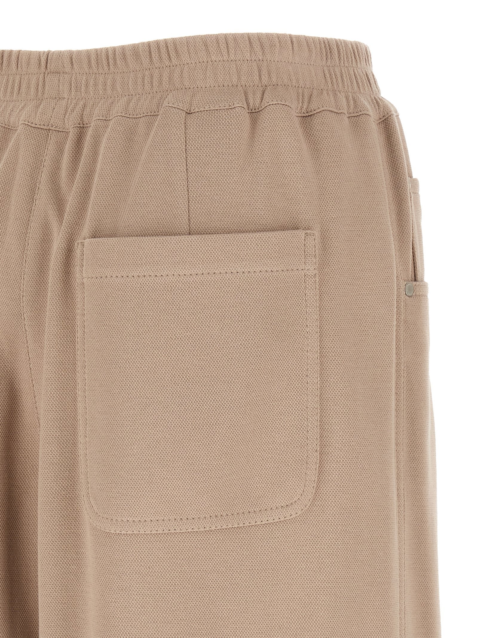 Bermuda Shorts by Brunello Cucinelli for women in polyamide cotton satin brown presents a sleek silhouette, featuring a sleek with a refined short and a sophisticated .