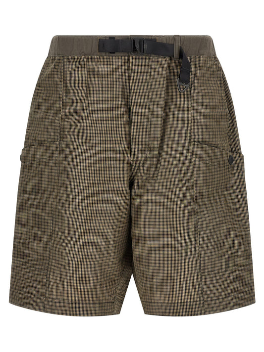 Bermuda Shorts by Comme Des Garçons for men in linen & polyester bicolour, green & patterned features an nuanced silhouette, showcasing a nuanced wide with a short cut and for a sophisticated, premium finish.