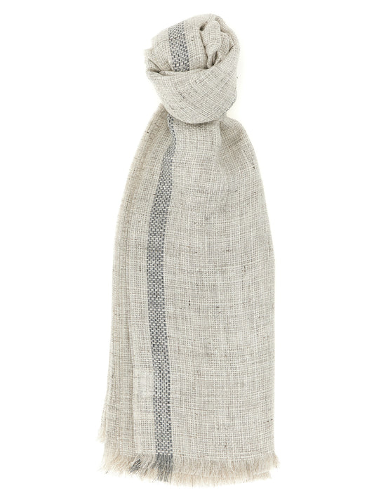 Scarf by Brunello Cucinelli for men in linen gray presents a effortlessly chic silhouette, artfully capturing the essence of the effortlessly chic Linen Scarf design for a sophisticated look.
