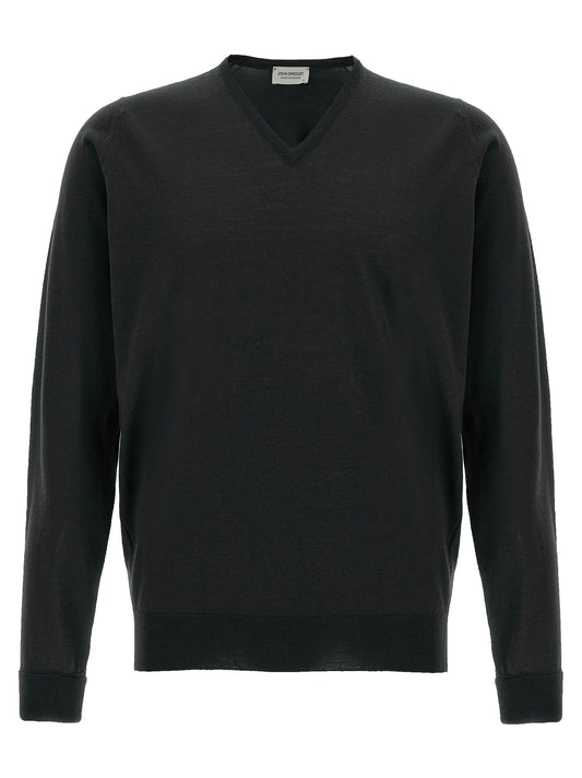 Cardigan by JOHN SMEDLEY for men in merino wool black showcases a luxurious silhouette, meticulously detailed with a sophisticated v-neck neckline and long-sleeve for a refined finish.