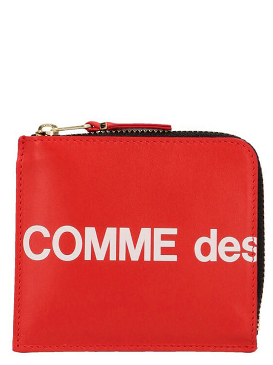 Cardholder Card Case by Comme Des Garçons for women in leather multicolor & red features a distinguished silhouette, showcasing the distinguished design of the Huge Logo Leather Cardholder Card Case with refined card-organization.
