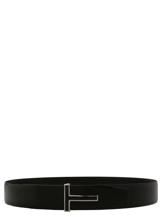Belt by Tom Ford for men in calfskin leather black features an artisanal finish, elegantly showcasing the signature style and artisanal craftsmanship of the Calfskin Leather Belt design.