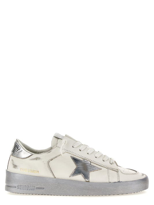 Athletic Sneakers by Golden Goose for women in cowhide leather silver & signature features an exquisite silhouette, showcasing the premium athletic style of the Star Women's Athletic Cowhide Leather Sneakers with an exquisite finish.