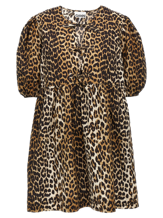 Dress by Ganni for women in organic cotton multicolor, leopard-print & print features an eye catching silhouette with a sophisticated crew neckline, elegant , and a refined short for a eye catching aesthetic.
