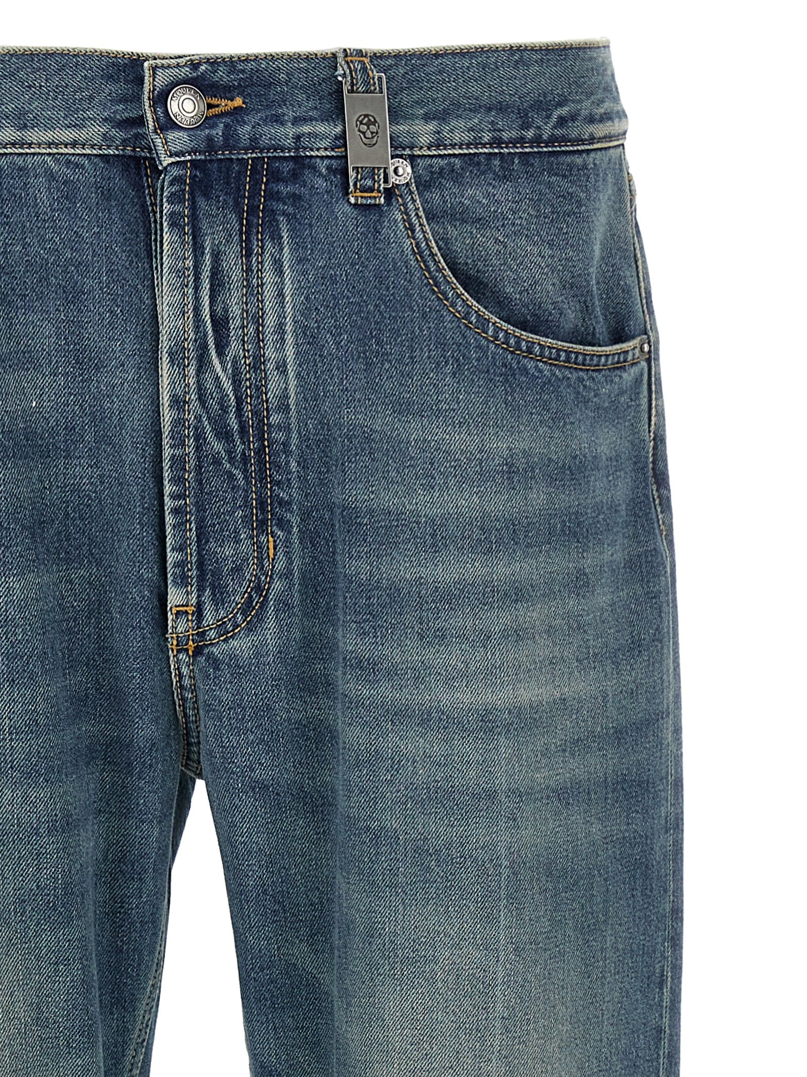 Jeans by Alexander McQueen for men in denim cotton blue features a refined silhouette with a refined straight-leg, defined by a and a refined long for a refined finish.
