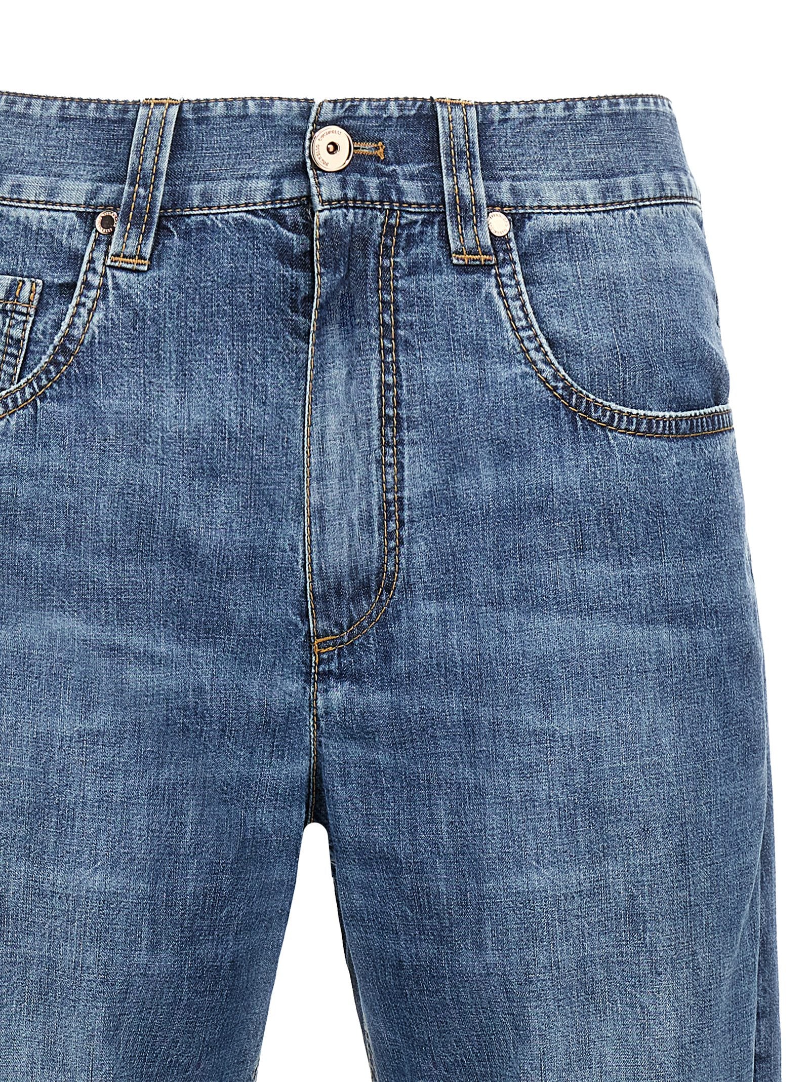 Jeans by Brunello Cucinelli for women in cotton denim blue features an sophisticated and straight-leg with a precise long, creating a sophisticated and sophisticated silhouette.