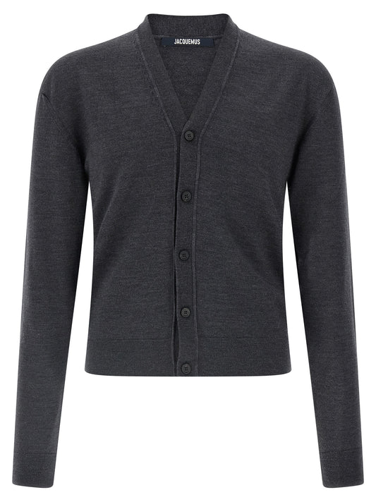 Cardigan by Jacquemus for men in merino wool gray features an crisp silhouette, showcasing a sophisticated wrap v-neck neckline and long-sleeve detail for a truly crisp finish.