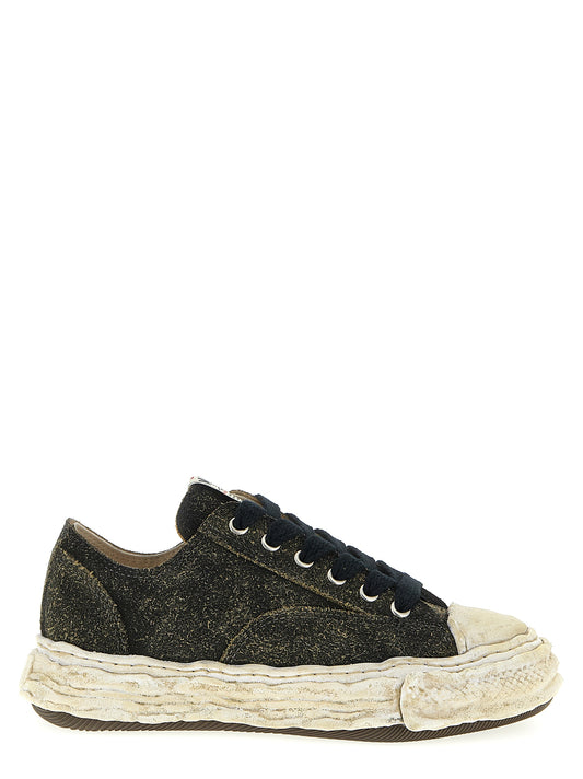 Sneakers by Maison Mihara Yasuhiro for men in bos taurus suede cowhide leather black presents a sumptuous silhouette, artfully capturing the essence of the Men's Low Top Bos Taurus Suede Cowhide Leather Sneakers with its sumptuous low-top style design.