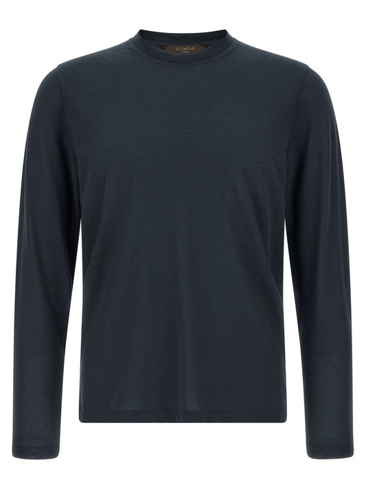 T-Shirt by ZANONE for men in cotton blue features an on trend silhouette, perfectly showcasing a on trend and crew neckline for an elevated aesthetic.