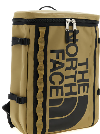 Backpack by The North Face for unisex in polyester bicolour & green showcases a urban-chic Base Camp Fuse Box Polyester Backpack design, featuring a secure zipper & buckle with urban-chic and versatile handle, backpack-strap & adjustable-strap.