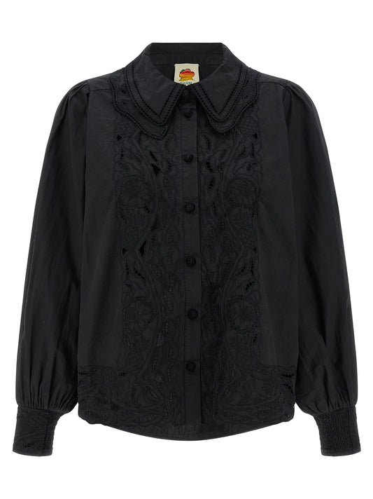 Blouse by FARM RIO for women in cotton black & floral presents a discerning silhouette, showcasing a sophisticated and for a truly discerning finish.