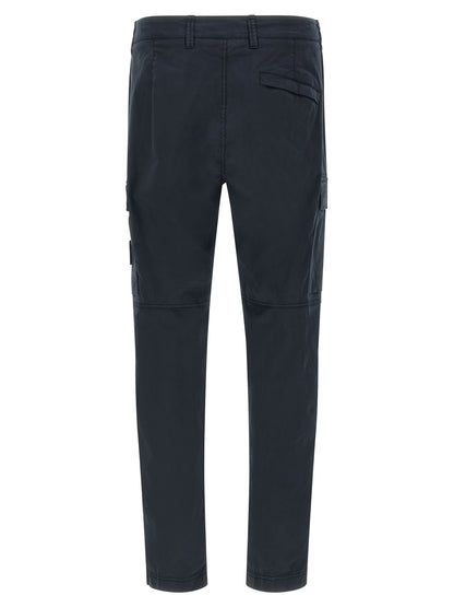Cargo Pants by Stone Island for men in stretch cotton twill blue & signature features an stylish straight-leg with a long and , expertly finished with stylish utility detailing.