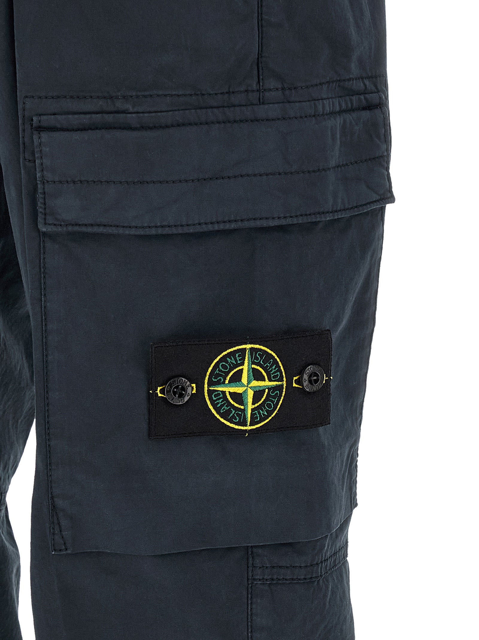 Cargo Pants by Stone Island for men in stretch cotton twill blue & signature features an stylish straight-leg with a long and , expertly finished with stylish utility detailing.