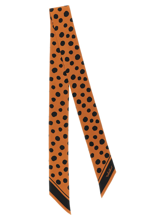 Scarf by Valentino Garavani for women in silk brown & patterned showcases a eye catching silhouette, artfully capturing the essence of the eye catching Aren Silk Foulard Scarf design for a sophisticated look.