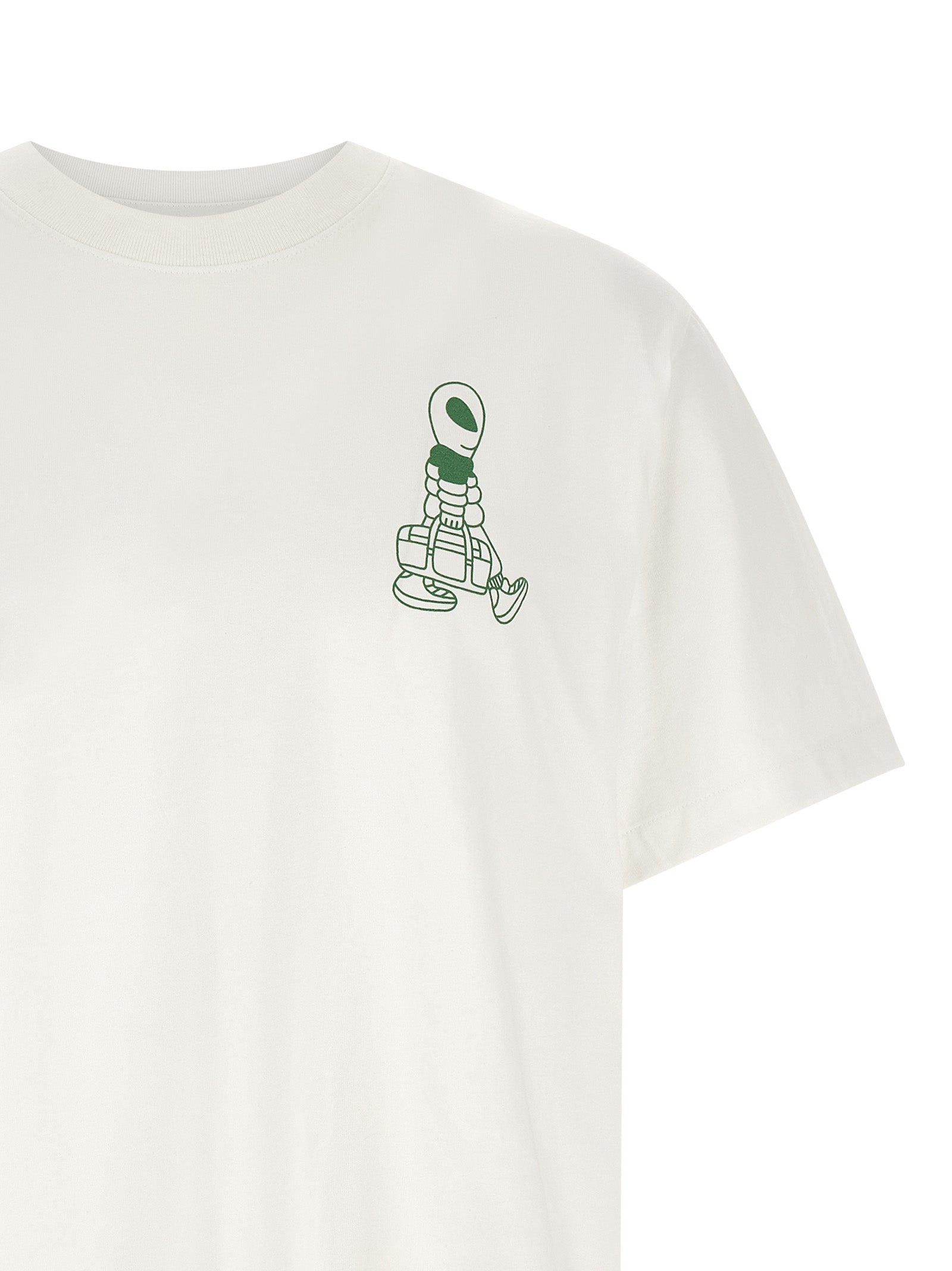 T-Shirt by The North Face for men in cotton bicolour, green & print showcases a unassuming silhouette, artfully detailed with a refined and unassuming for a sophisticated, contemporary look.