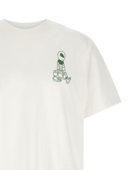 T-Shirt by The North Face for men in cotton bicolour, green & print showcases a unassuming silhouette, artfully detailed with a refined and unassuming for a sophisticated, contemporary look.