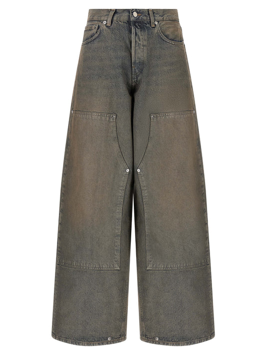 Jeans by Haikure for women in denim cotton blue features an sophisticated and relaxed-fit & wide with a precise long, creating a sophisticated and sophisticated silhouette.