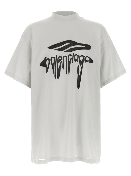 T-Shirt by Balenciaga for women in cotton white & print features an on trend silhouette, perfectly showcasing a on trend short-sleeve and crew neckline for an elevated aesthetic.