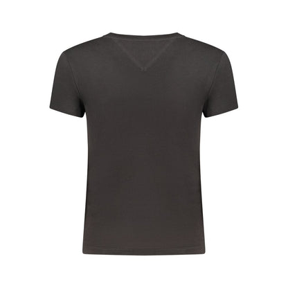 T-Shirt by Tommy Hilfiger for women in cotton black, signature & print showcases a dramatic silhouette, elegantly detailed with a dramatic crew neckline and for a truly dramatic finish.