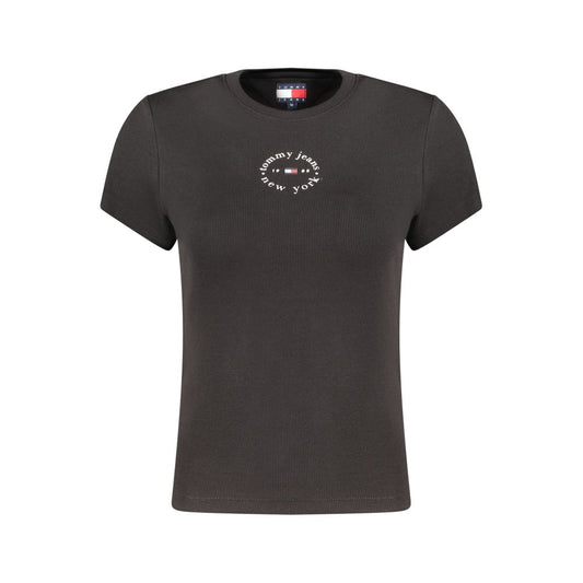 T-Shirt by Tommy Hilfiger for women in stretch cotton black & print features an edgy silhouette, meticulously detailed with a sophisticated and crew neckline for a truly edgy finish.