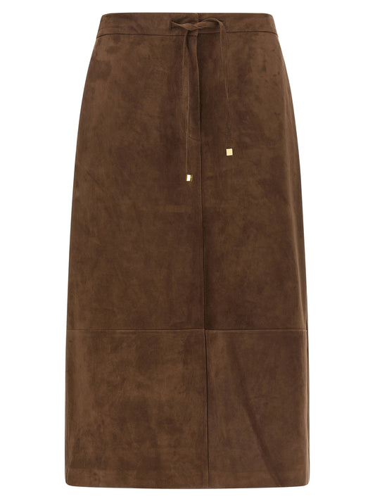 Skirt by S Max Mara for women in suede lamb leather brown & gold features a contoured silhouette from the Women's Suede Lamb Leather Skirt collection, characterized by its contoured midi for a contoured finish.