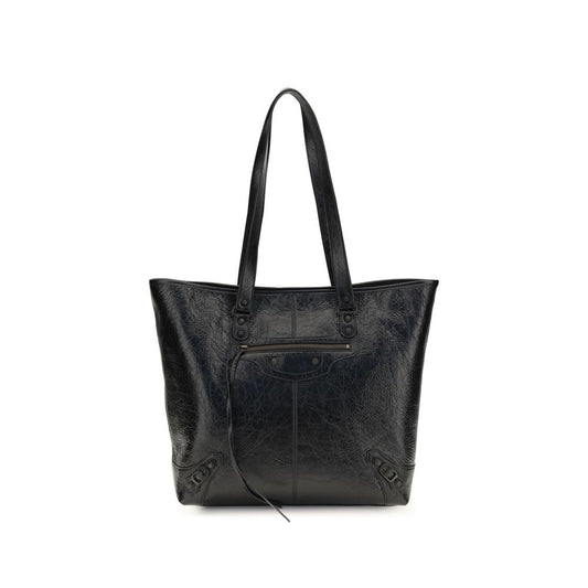 Shoulder Tote Bag by Balenciaga for men in leather & brass black features a effortless chic silhouette with a secure zipper & magnetic, ample , and versatile shoulder-strap & handle for a effortless chic finish.