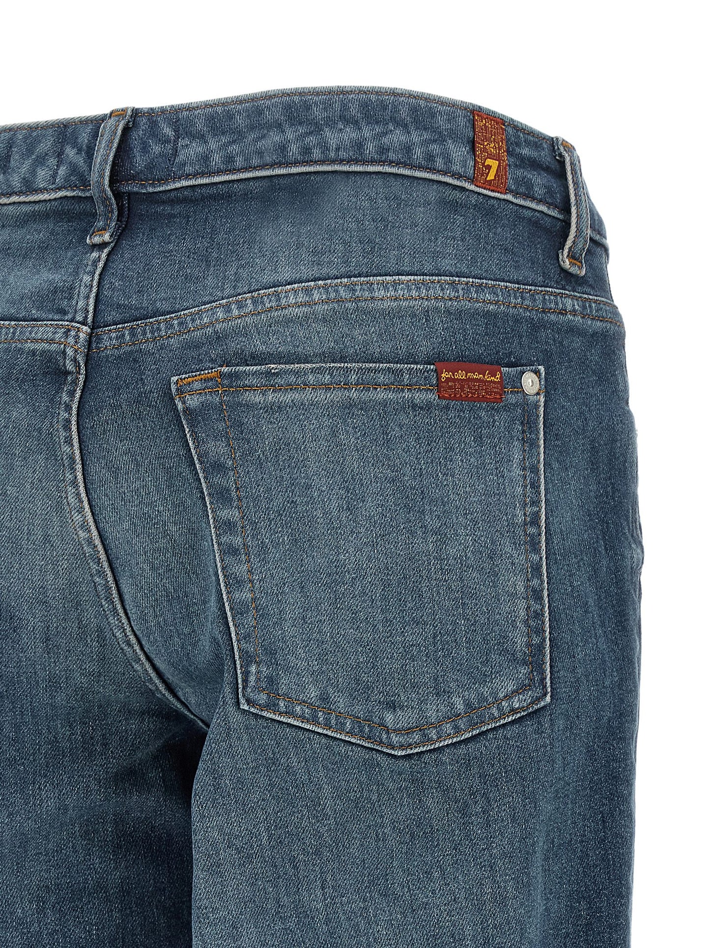 Jeans by 7 For All Mankind for women in stretch denim cotton blue presents a refined pantology silhouette, artfully defined by a refined pantology tapered-leg, straight & cigarette, long, and a sophisticated low rise.